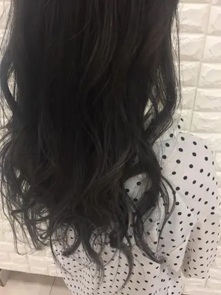 ロング カラー 似合わせ.ﾍｱｾｯﾄ 得意🌹井上美沙のヘアスタイル