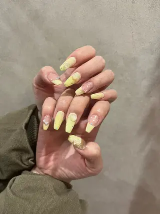 ネイル S. SAYAのネイルデザイン