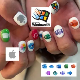 ネイル 栗田 ゆう子のネイルデザイン