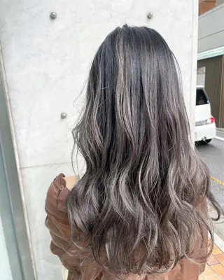 ロング カラー JIL BLAN 京都所属・RU RIのヘアスタイル