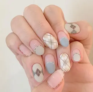 ネイル EMI ANA.CHUOのネイルデザイン