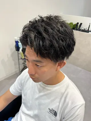 ショート メンズ 髙栁 航太の眉毛・アイブロウイメージ