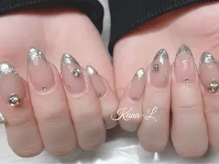 ネイル 芦辺 香奈のネイルデザイン