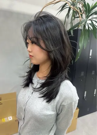ミディアム Ruika/海外ヘア /レイヤーカットのヘアスタイル