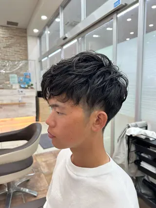 ショート パーマ メンズ 翠川 靖のヘアスタイル