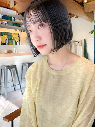 ショート カラー 結べるレイヤーボブ くびれLady表参道のヘアスタイル