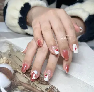 ネイル KURE ISAKIのネイルデザイン