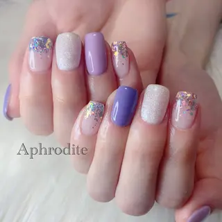 ネイル Aphrodite パラジェル認定サロンのネイルデザイン