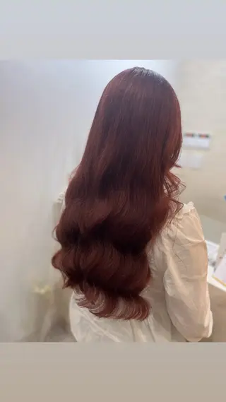 ロング カラー ヘアアレンジ ASAHI Lovisのヘアスタイル