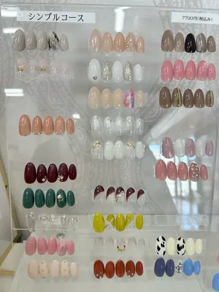 ネイル シャンティ所属・SHANTI 神宮店Sinjuのネイルデザイン