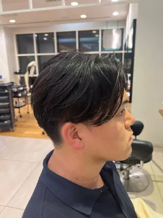 ショート メンズパーマ 岩成健志郎のヘアスタイル