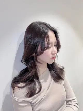 セミロング カラー &chaLme   心斎橋所属・emi/髪質改善/ 韓国風/艶カラーのヘアスタイル