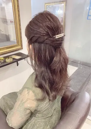 ヘアアレンジ 友田 千栄のヘアスタイル
