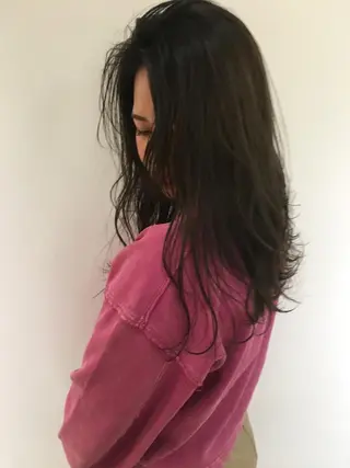 カラー 透明感🎀LOREN エリコ🌈のヘアスタイル