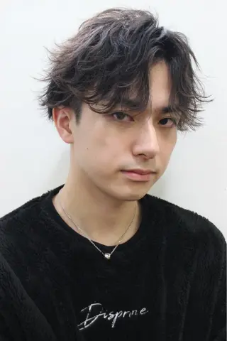 パーマ メンズ .Hallis所属・🔥メンズ特化🔥 永瀬椋のヘアスタイル