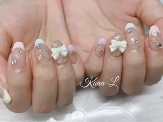 ネイル 芦辺 香奈のネイルデザイン