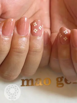ネイル BLANCHE Nailのネイルデザイン