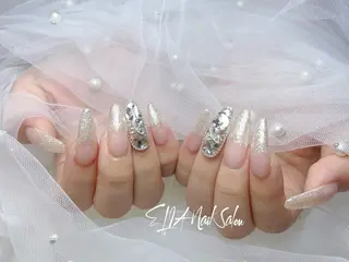 セミロング cici nailのネイルデザイン