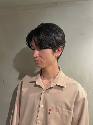 メンズ 韓国風前髪顔周り バーバーakaneのヘアスタイル