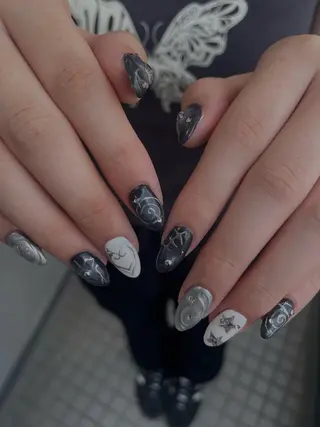 ネイル One HARUNAのネイルデザイン