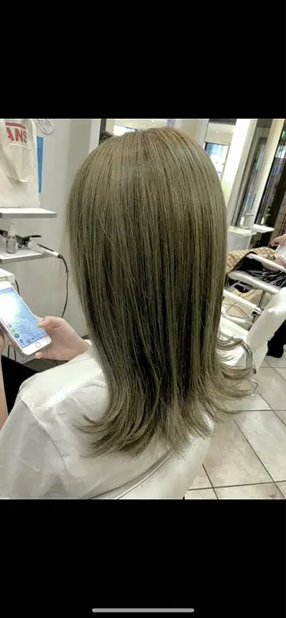 カラー HAIR MAKE Avalon 橋本店所属・💎白髪染めも対応 🙆👌山本明菜のヘアスタイル