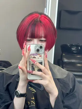 ショート カラー カラー🌈/カット /栄/misa👻のヘアスタイル