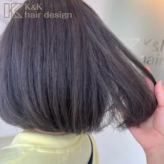 ミディアム 下岡 奈津美のヘアスタイル