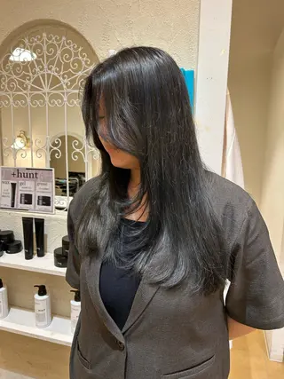 ロング カラー 今中 紗英のヘアスタイル