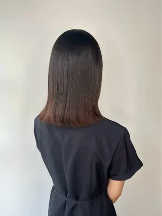 セミロング パーマ よしなり あみのヘアスタイル