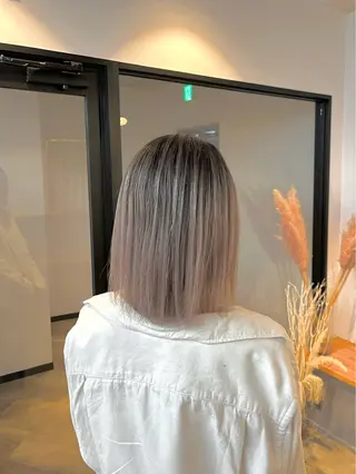 ミディアム カラー ハイトーンカラ ー/小川のヘアスタイル