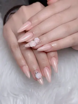 ネイル Lumi Nail 新大久保3‘のネイルデザイン