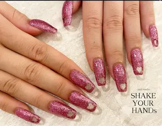 ネイル ネイルスタジオ シェイクユアハンズのネイルデザイン