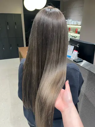 ロング カラー 🎀 おばま みゆう 🌼のヘアスタイル