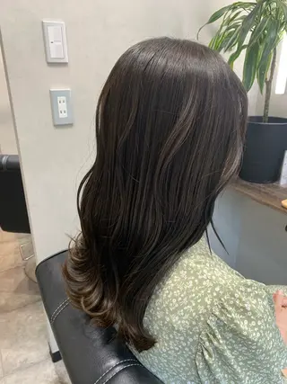 ロング カラー 松木 護裕のヘアスタイル