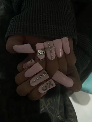 ネイル Auralee所属・💎lilica ネイリスト💅🏽のネイルデザイン