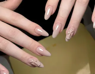 ネイル エリ🫧 nail池袋東口のネイルデザイン