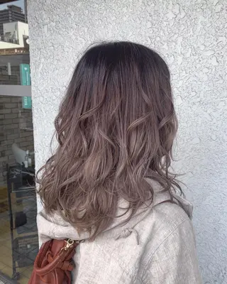 セミロング カラー Scrap Balance所属・林 あいこのヘアスタイル