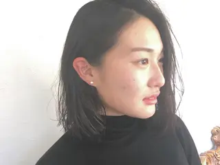 セミロング カラー パーマ ヘアアレンジ エグチ アキラのヘアスタイル