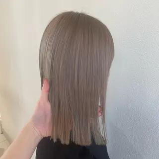 ミディアム カラー 松下 紗季のヘアスタイル