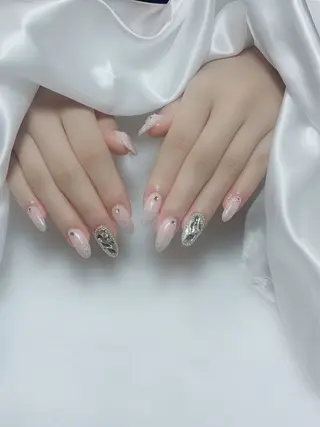 ネイル Amina nail salonのネイルデザイン