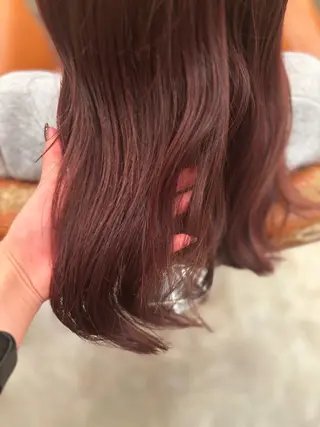 ロング カラー 髪質改善カラー ベージュ🤎YUMEのヘアスタイル