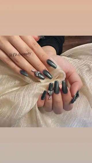 ネイル D-BEAUTY Nailsalonのネイルデザイン