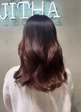 ロング カラー 🦋韓国/暖色カラー RENA🦋のヘアスタイル