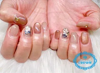 ネイル CROWN プライベートサロンのネイルデザイン