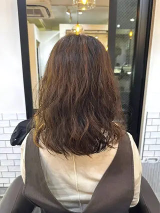 ミディアム 似合わせカラー 🐣ひなた🐣のヘアスタイル