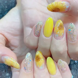 ネイル MoON...❤︎ MeGuのネイルデザイン