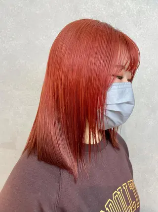 カラー 🎀ボブ＋ハイトーン シュカ👶🏻のヘアスタイル