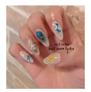 ネイル ﾈｲﾙﾙｰﾑﾘｯｶ 𝐦𝐚𝐲𝐮のネイルデザイン