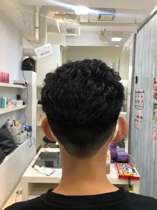 ショート パーマ メンズ 髪質改善× ハイライト溝江のヘアスタイル