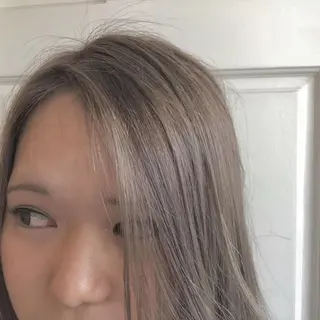 ロング カラー 🌸ハイトーン 新田　廉 🌸のヘアスタイル